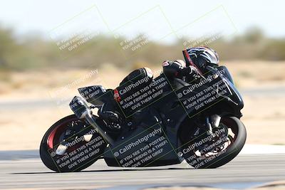 media/Oct-13-2025-Moto Forza (Mon) [[a66d839500]]/2-A Group/Session 4 Turn 7/